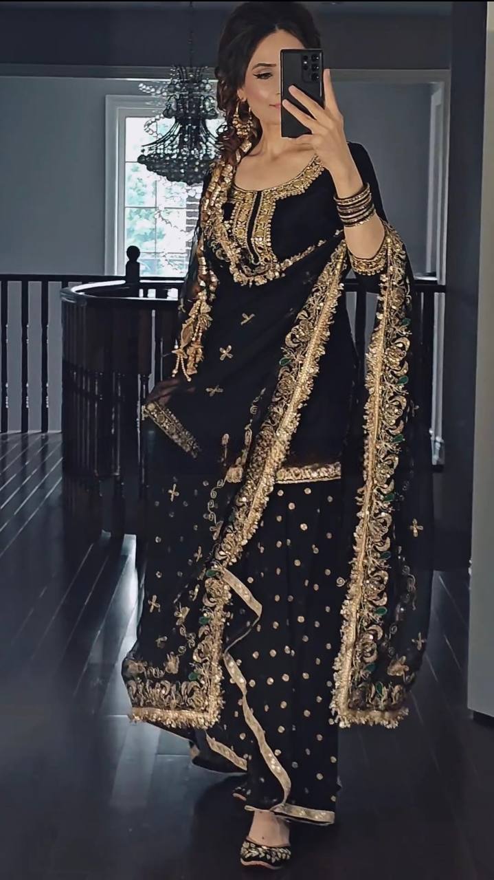 *Launching New Designer Party Wear Look Top ,Dhoti Skirt and Dupatta