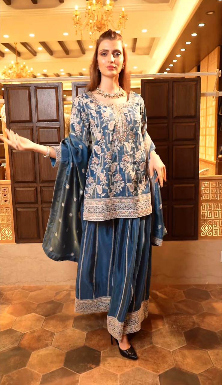 💃*Top Fabric* :Pure Heavy Chinnon Silk With *Heavy Embroidery Coding Sequence Work* With Full Embroidery Sleeve